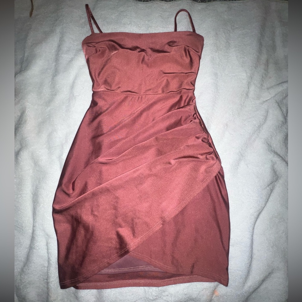 Pink salmon color size small from Windsor